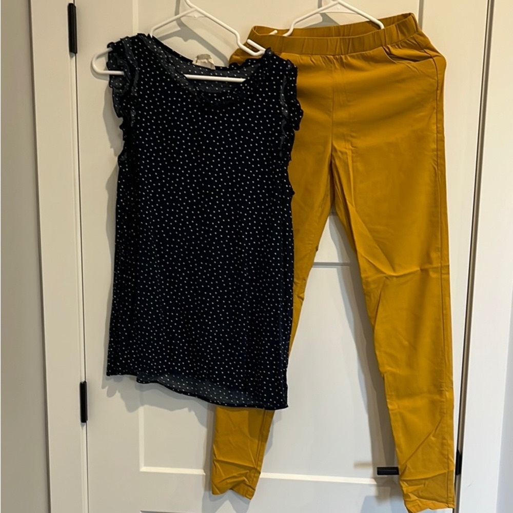 Betsey’s Boutique Shop Navy Blouse and Pants Set